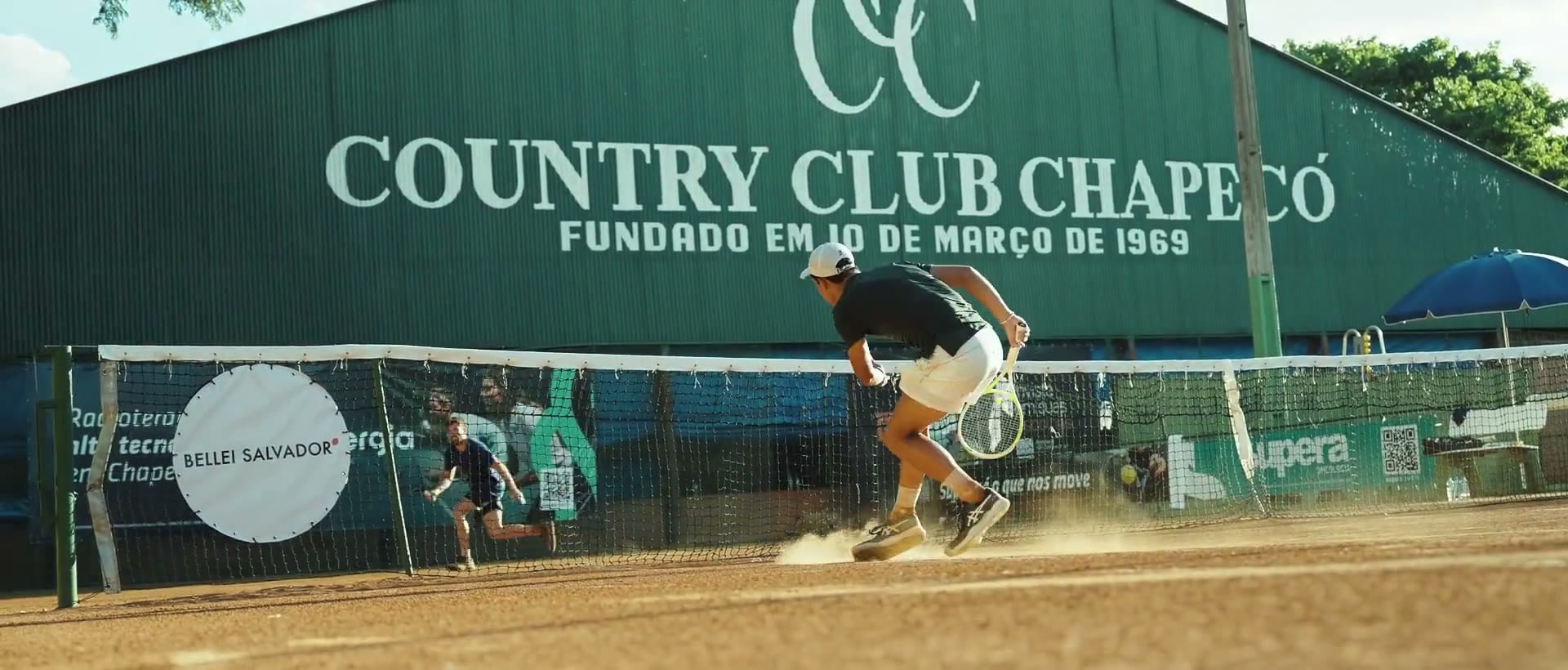 Quadra de tênis — esporte de tradição, elegância e prestígio